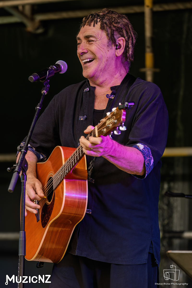 Mark Williams