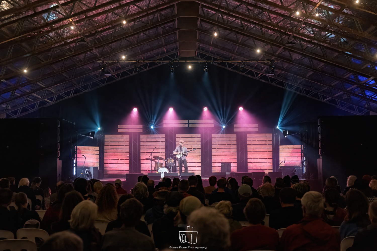 Saturday Showcase - Old Man Luedecke