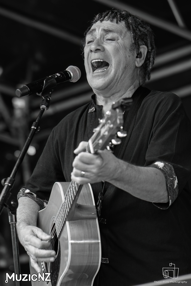Mark Williams