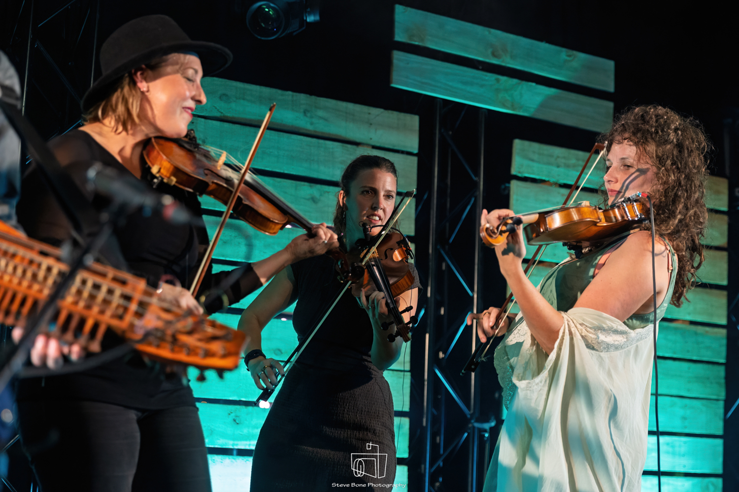 Gillian Boucher, Marika & Emily R