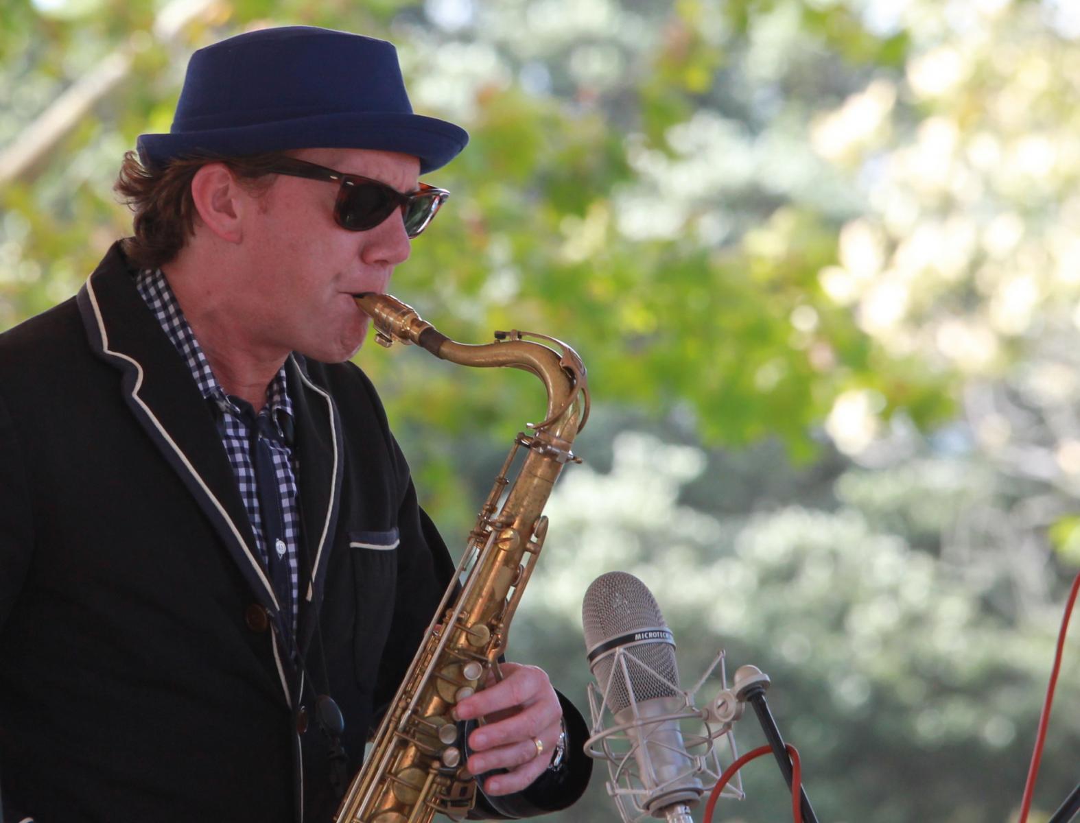 Nathan Haines - Music In The Parks - Auckland Domain - Mar 2012